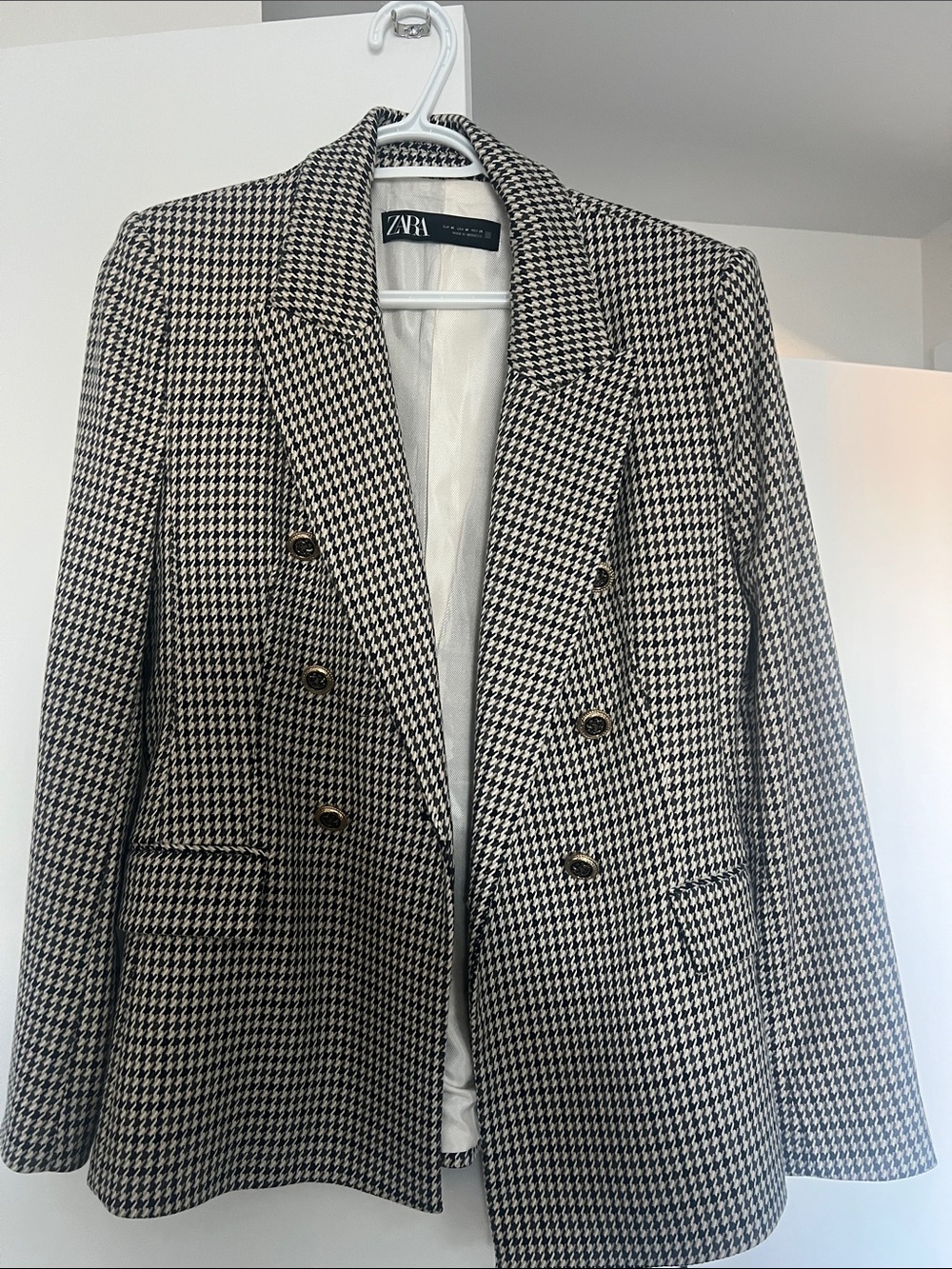 Zara Black & White Houndstooth Double-Breasted Blazer